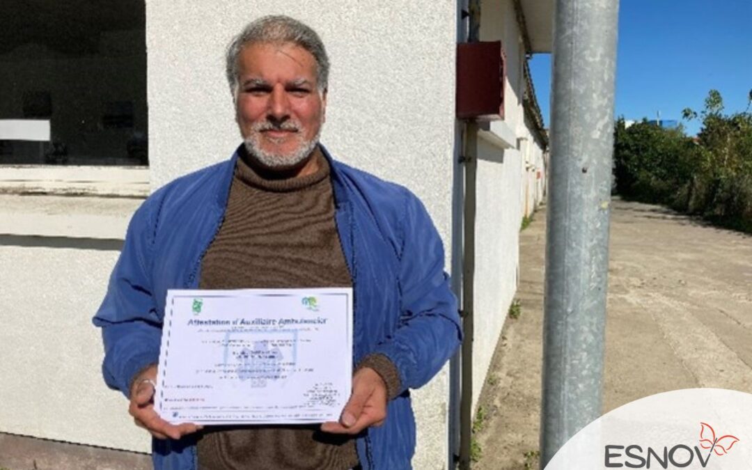 Un salarié certifié auxiliaire ambulancier