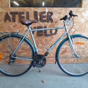 VTC DÉCATHLON RIVERSIDE 320  28 pouces